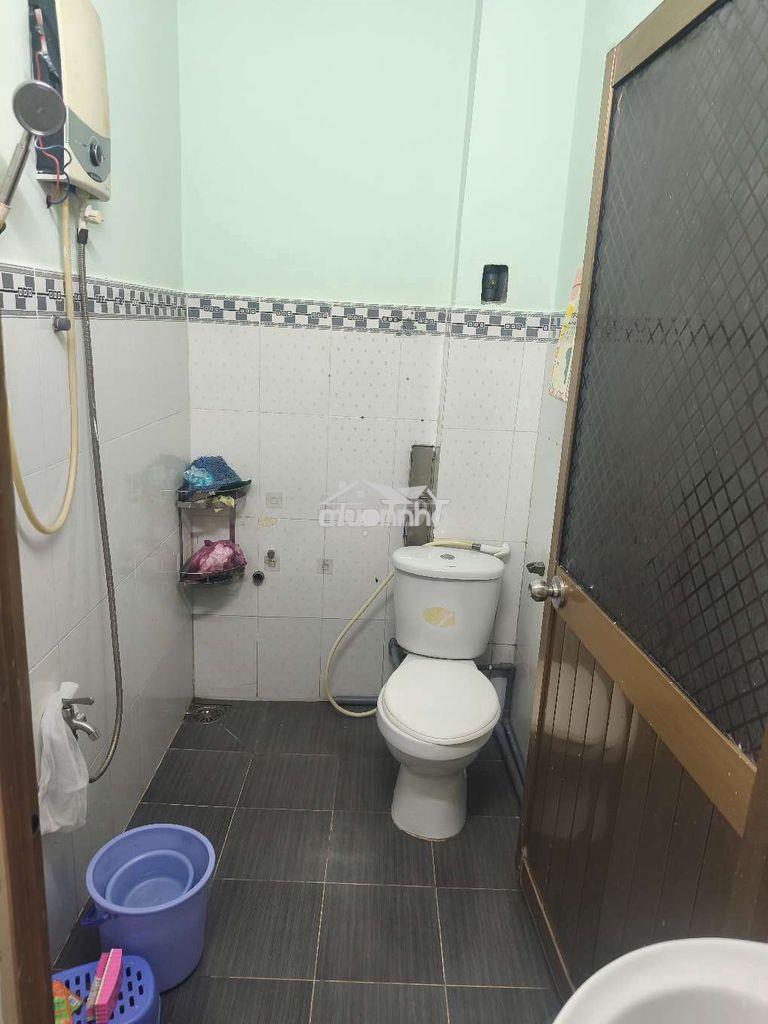 Cho thuê nhà nguyên căn có sẵn máy lạnh, giường,tủ quần áo - 4