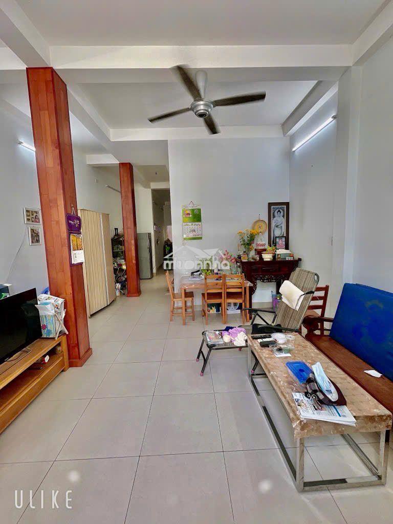 Gấp bán , nhà 2 tầng hẻm 4m thẳng trục, dt 84 m2 đoàn văn bơ ,quận 4 - 4