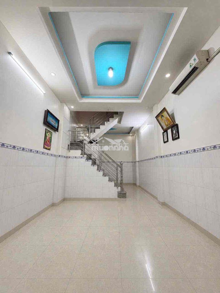 Cần cho thuê nhà mới hẻm xe tải 4x10m 1 lầu 2pn 2wc 8tr