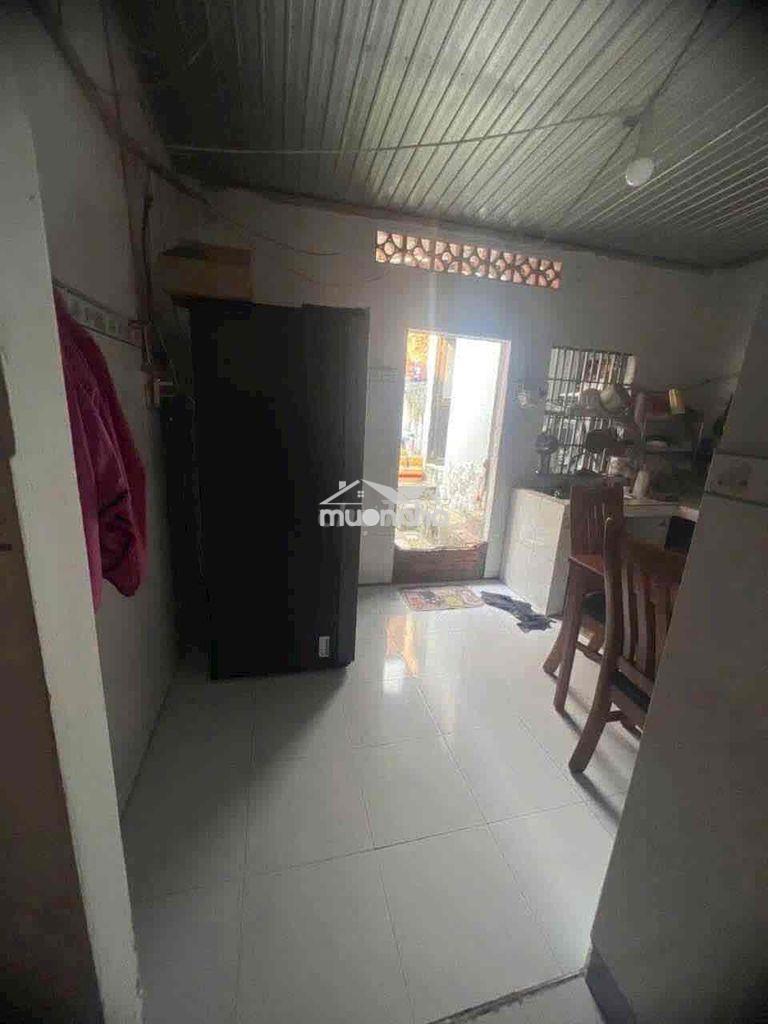 Nhà kp vườn dừa ngay cổng 11 siêu ngon sổ riêng phước tân gần 100m2