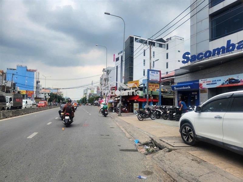 6tr/ tháng văn phòng  mặt tiền cách gò vấp 1km