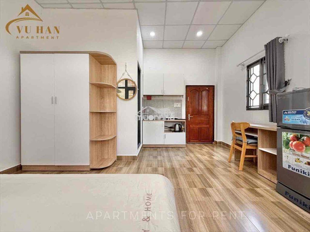 Căn hộ studio cửa sổ trời đón nắng gió nằm giữa lòng thành phố.🏡 - 2