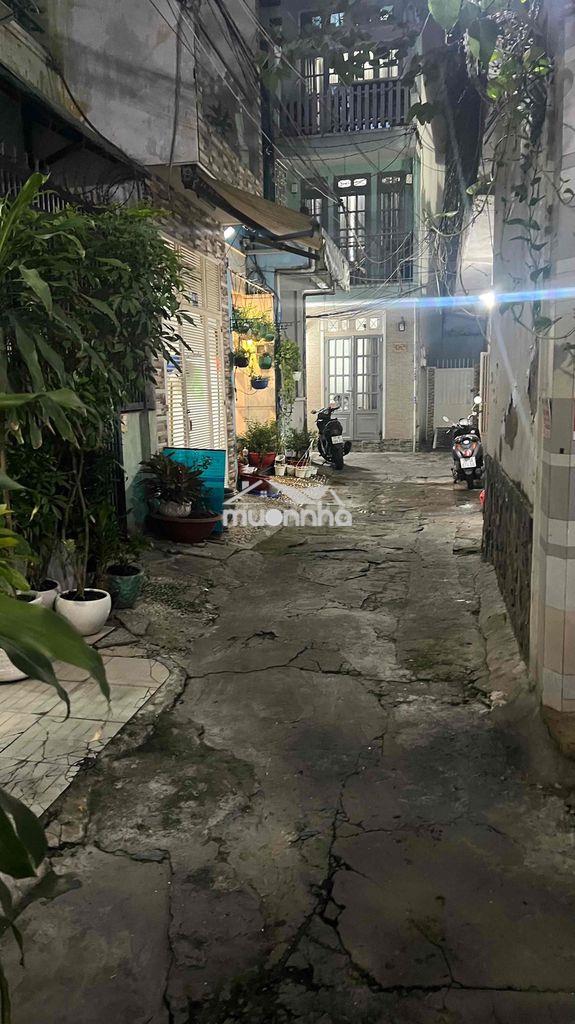 🔥 Nhà mới đẹp full nội thất dtsd 40 m² - p12 bình thạnh - giá 2,53 tỷ.