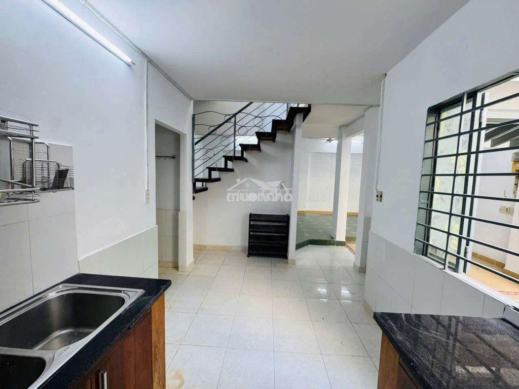 Bán nhà đường văn cao 56m đất ngang 8.4 nhad 2 tầng giá rẽ - 3