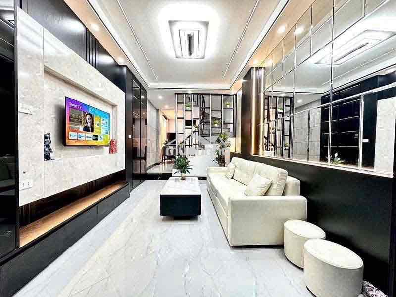 Bán nhà bình thạnh - 45m2 - 2 tầng - hơn 5tỷ