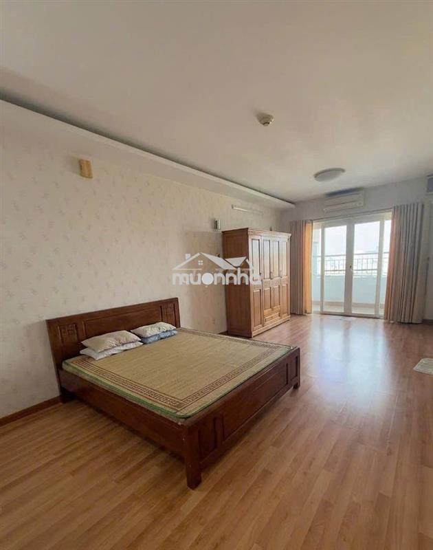 Sang - đẹp nhà 4tầng x 44m2 đường hoa - khu phan xích long - bán gấp