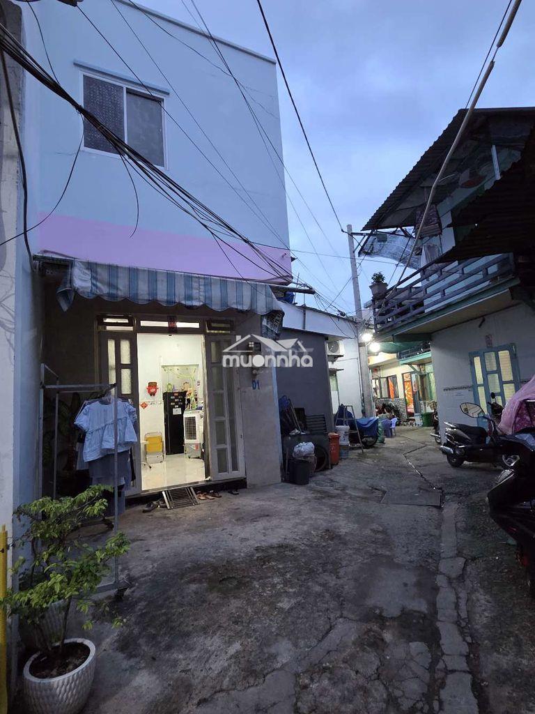 Nhà có sân rộng đường âu dương lân q8, cách q1, q5 chỉ 3km cần bán! - 2