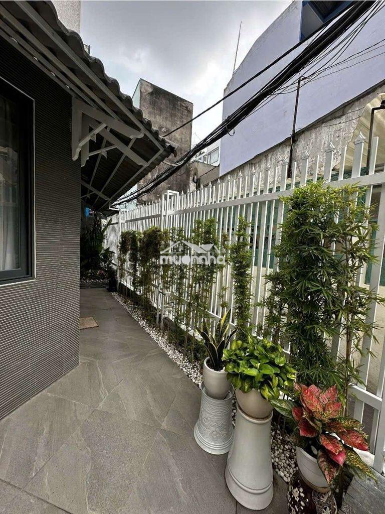 Cho thuê nhà đầy đủ nội thất ông ích khiêm p14 quận 11.  - 2