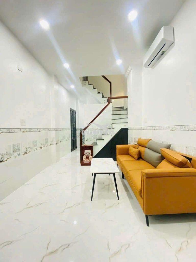 🏠 Nhà cho thuê đường lý thái tổ, phường 09, quận 10

- diện tích - 2