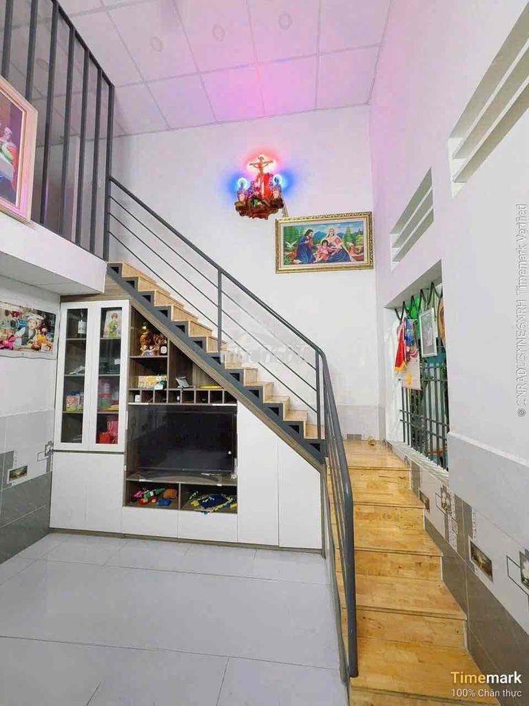Bán nhà sổ riêng gác đổ gần ngã tư mồi , chợ xóm vắng - 3