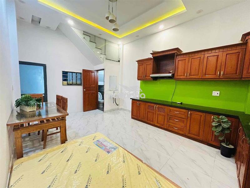 Nhà mới xinh ,full nội thất,xe hơi tới cửa