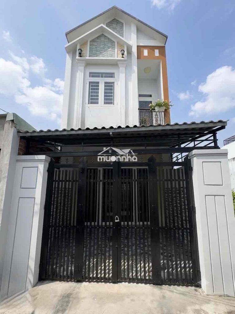 Nhà 1 lầu: 4x20m, 3 phòng ngủ hẻm xe hơi