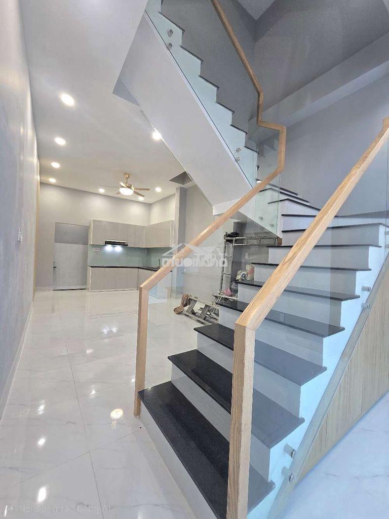Nhỉnh 8 tỷ- siêu phẩm 3 lầu  mới keng lê ngã kế bên tân bình.  - 4