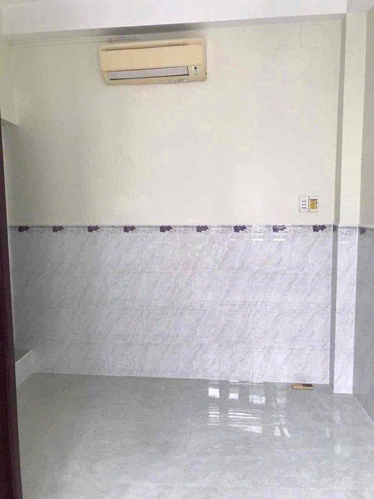 Nhà thuê quận 1 khu bùi viện - 4