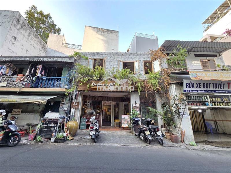 Ngang 6m, nở hậu 13, trống suốt - số 35 nam quốc cang, quận 1