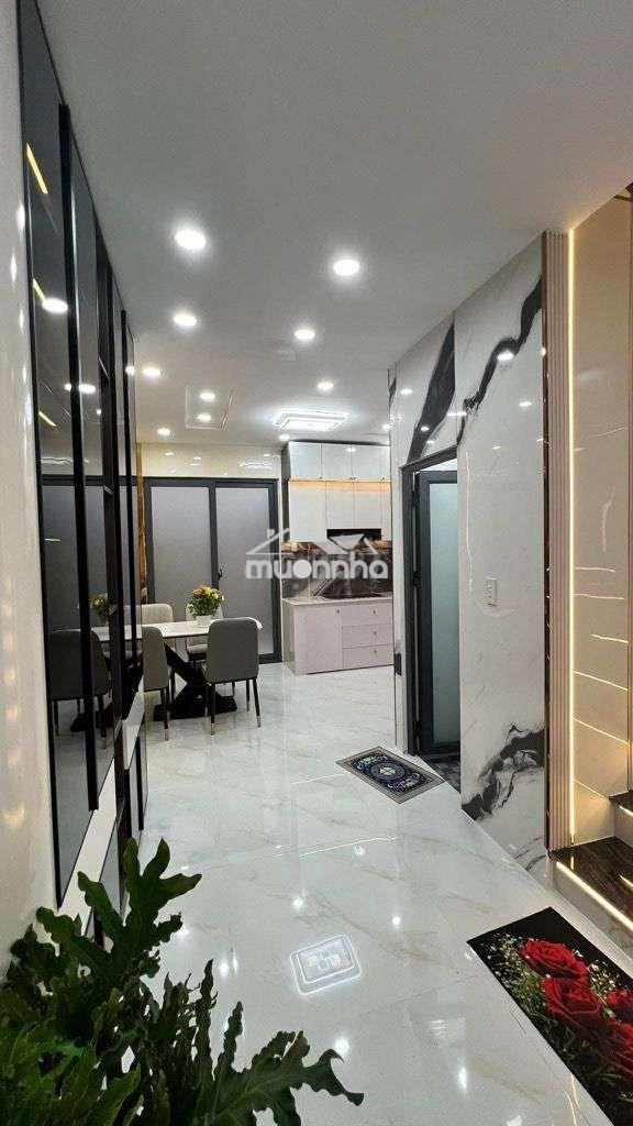 Nhà hẻm 3,2m phần văn hân bình thạnh 2 tầng,4pn,3wc,60n2 giá  6ty55 - 4