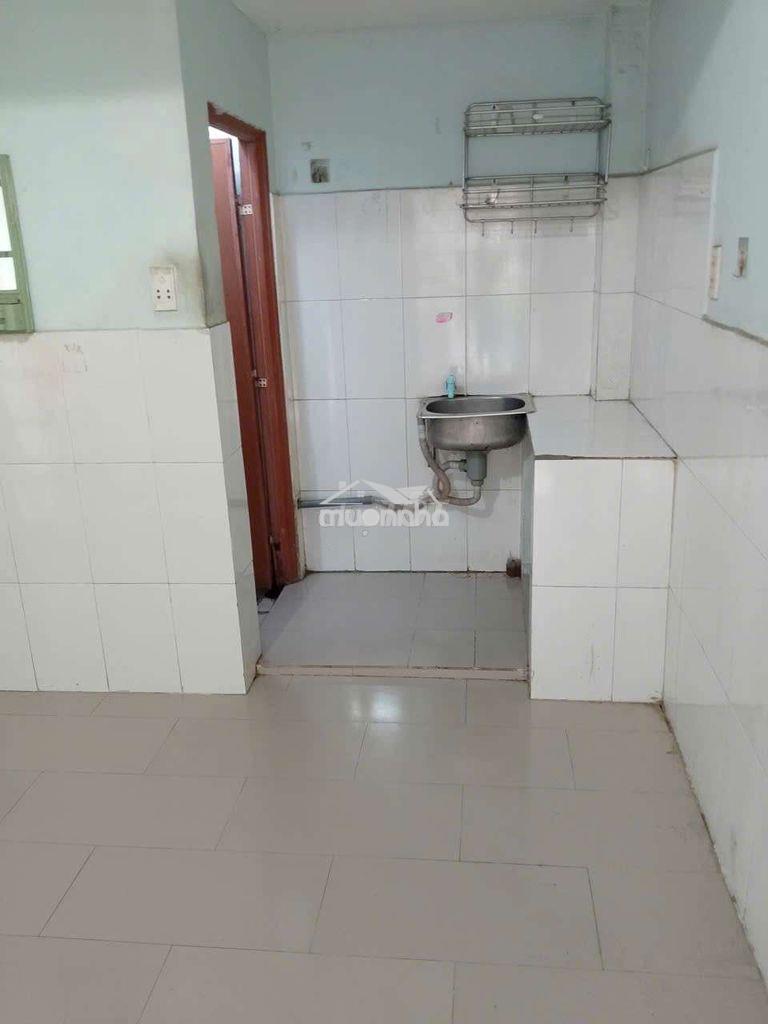 Phòng trọ giá thấp cho sinh viên - 2