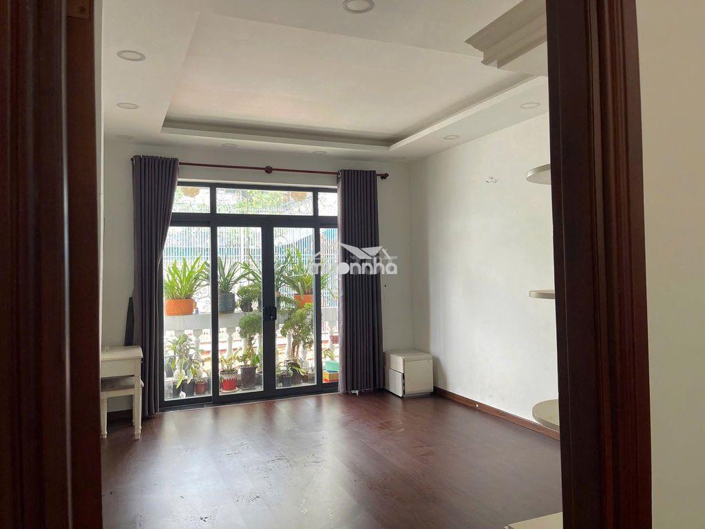 Cho thuê nhà nguyên căn hẻm xe hơi 502 huỳnh tấn phát –  giá 20 triệu - 4