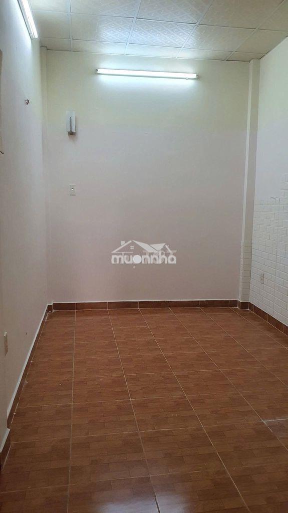 Cho thuê hẻm lạc long quân q.tân bình, 3x15, 1trệt 1lửng 1lầu, 3pn 2wc - 2