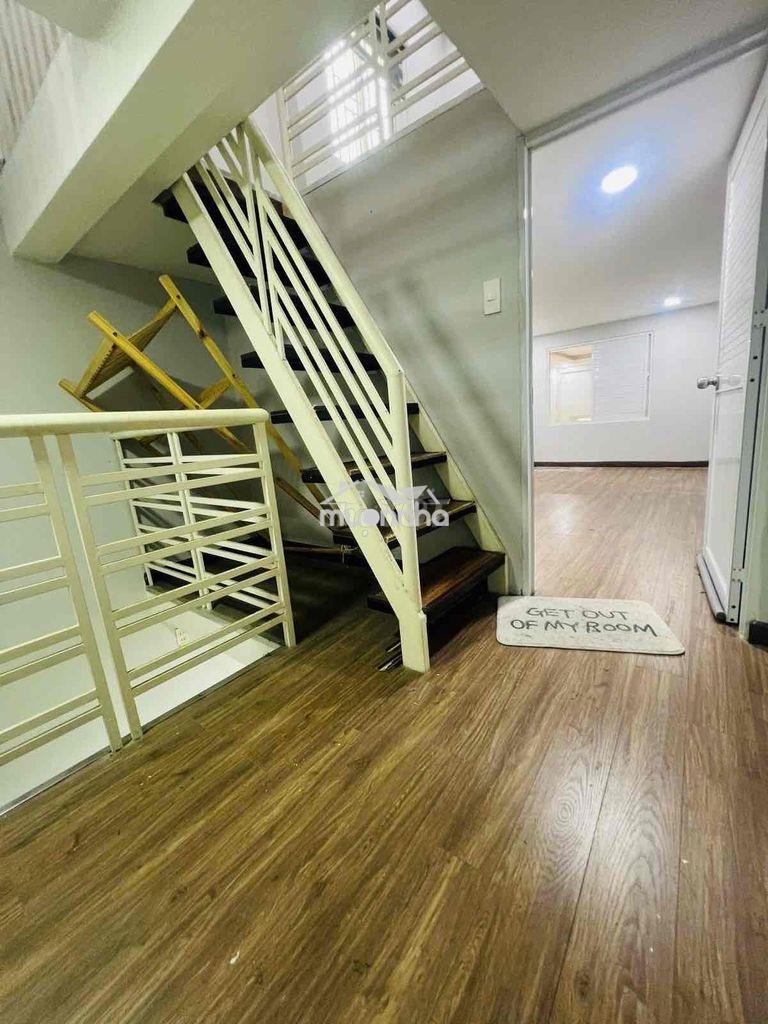 Hẻm xe hơi gần mt nguyễn cảnh chân quận 1 31m2 3 tầng - 7 tỷ 5 - 4