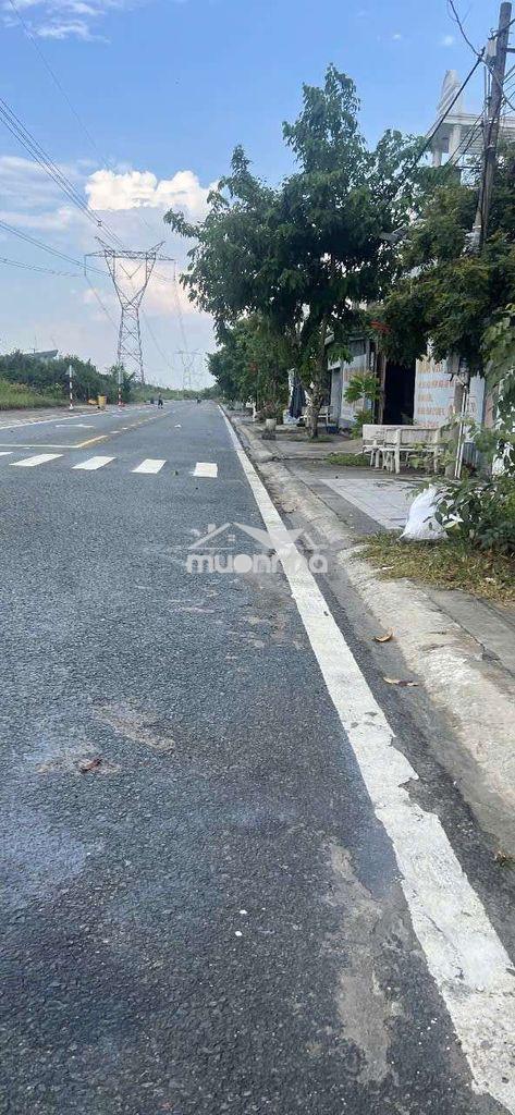 Cho thuê nhà xưởng – bến cát , bình dương 
diện tích đất: 6.300m2 - 3