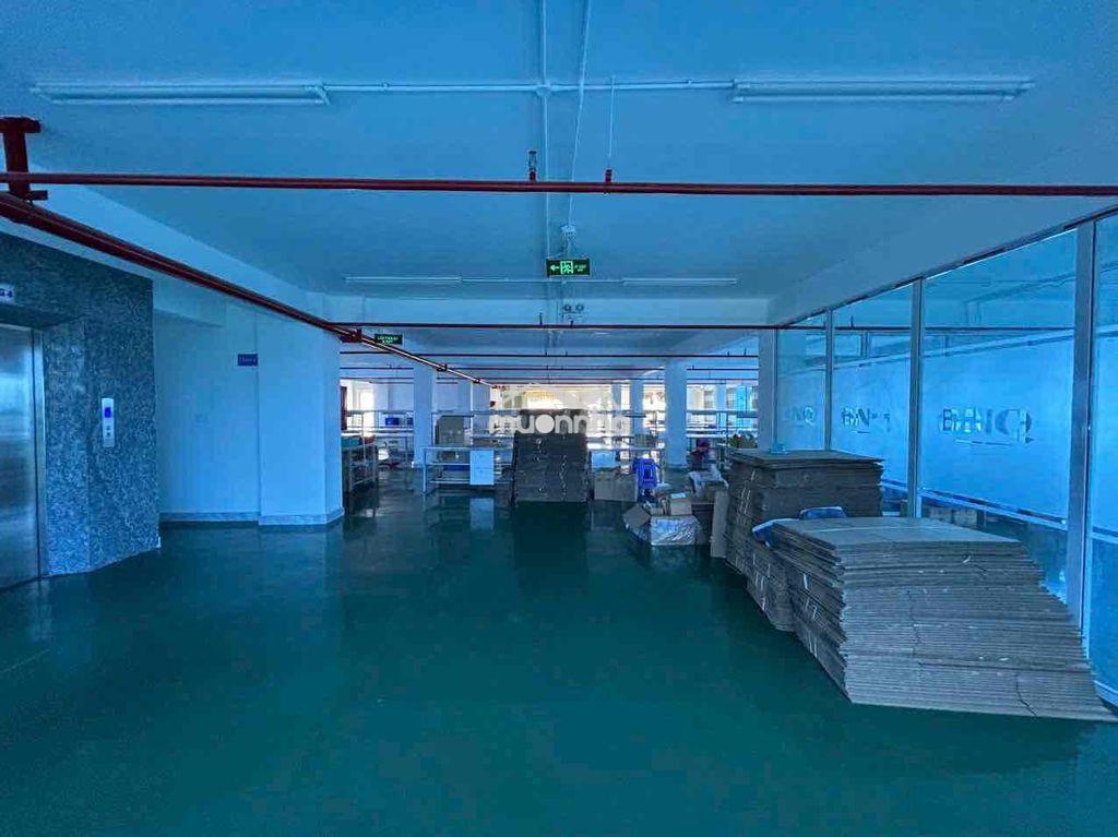Toà nhà 1 hầm 6 tầng  góc 2 mặt tiền hồ văn cống 400m2/sàn có pccc - 2