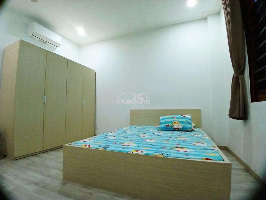 Phòng máy lạnh, thang máy, nội thất cao cấp - 2