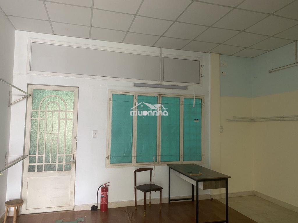 Phòng trọ 30m2 bình thạnh gần q1, q3.cổng lối riêng.chỉ cho nữ thuê - 3