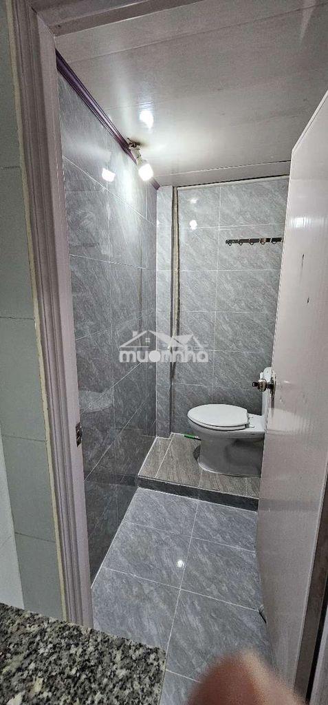 Phòng trệt gác lửng - 2