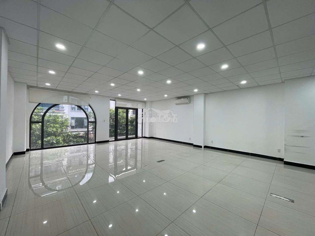 Cho thuê văn phòng 7x20 rộng rãi, ngăn kính lịch sự, có thang máy - 4