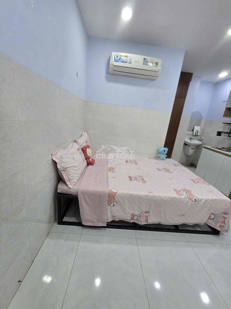 Chính chủ cho thuê phòng ful nt hxh 391 điện biên phủ giá 4,69tr lh em
