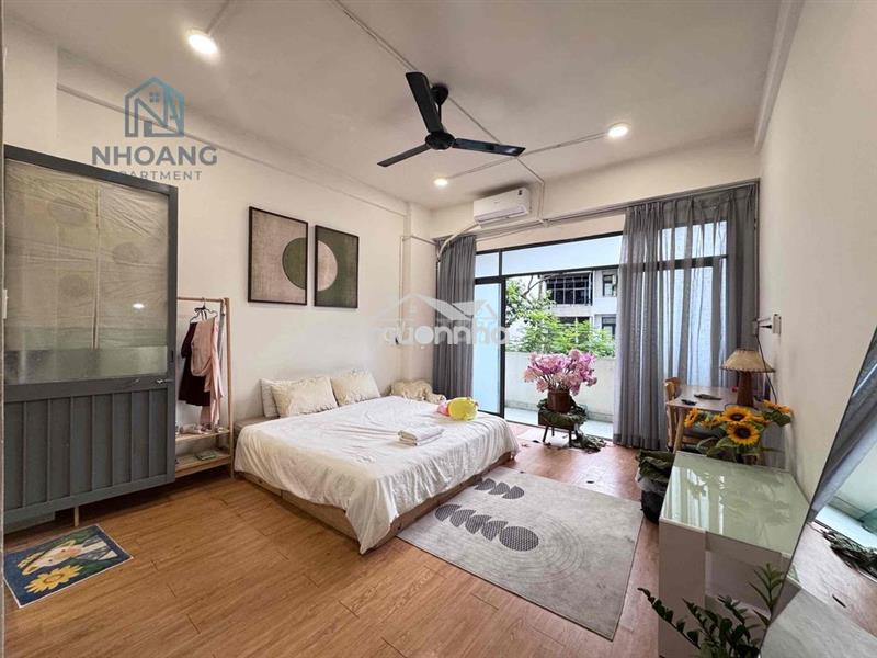 Cho thuê studio balcony 25m2 mặt tiền nguyễn thái bình quận 1