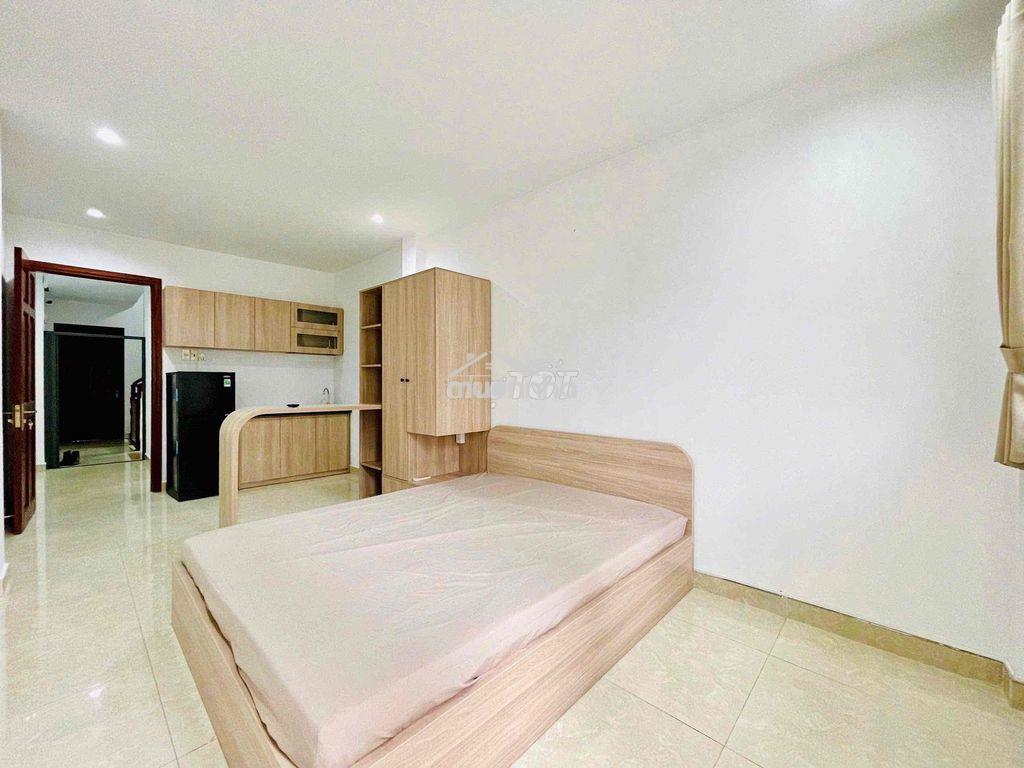 Cho thuê căn hộ studio ban công tại trung tâm q1 - 3
