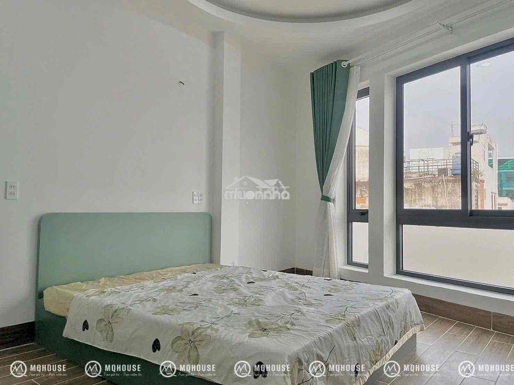 Studio cửa sổ lớn tách bếp full nội thất ngay đại học văn hiến - 2