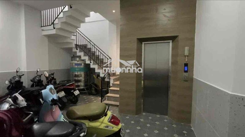 Chdv 14 phòng 14wc - tháng máy - ngang 6m đường 6m