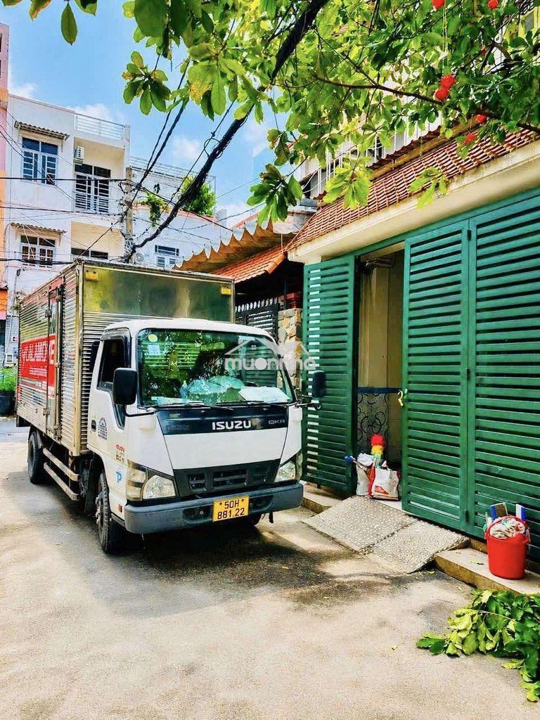 Chính chủ  nhà đất  – ngay emart 2 - 4 tầng - 145 m2 - giá 15,7 tỷ. - 3