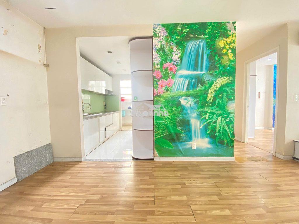 Cho thuê căn gốc city gate nhà sẵn ở liền, 3 máy lạnh giường tủ 8,5tr - 4