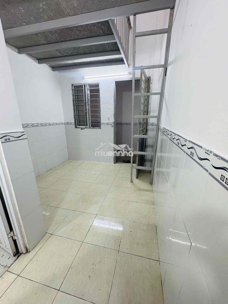 Phòng ngay lê văn việt với hoàng hữu nam, quận 9, cách ngã ba mỹ thàn - 3