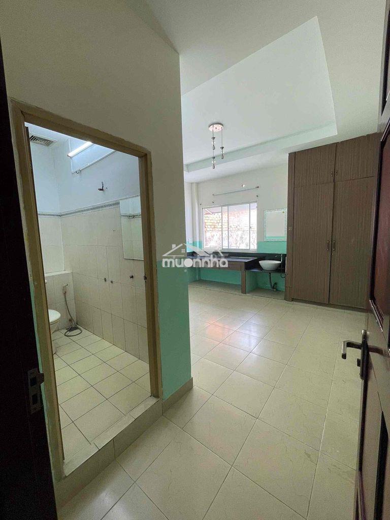 Cho thuê nguyên tầng 2,3 gồm 3 phòng - 2