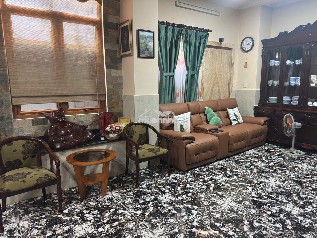 Bán biệt thự hẻm 8m hoàng dư khương p12 q10 dt: 180m2 giá chỉ 45 tỷ  - 3