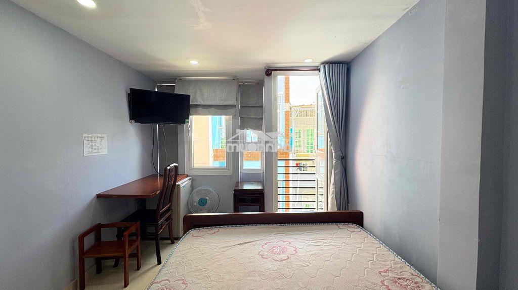 Chính chủ cho thuê studio ban công tách bếp full tiện nghi chỉ 5tr/th - 2