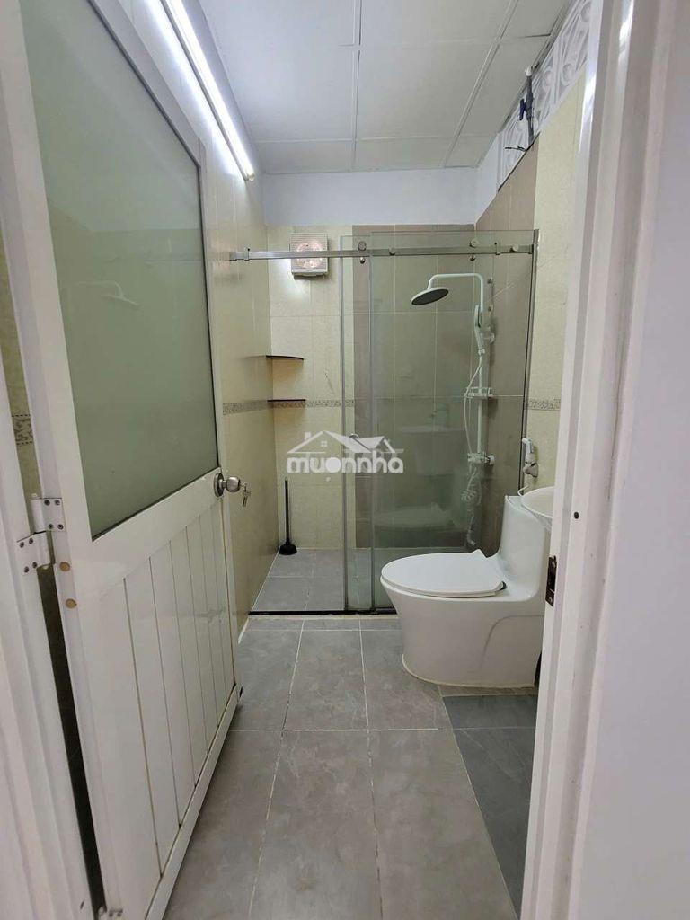 4 phòng ngay cầu vượt cây gõ - 4