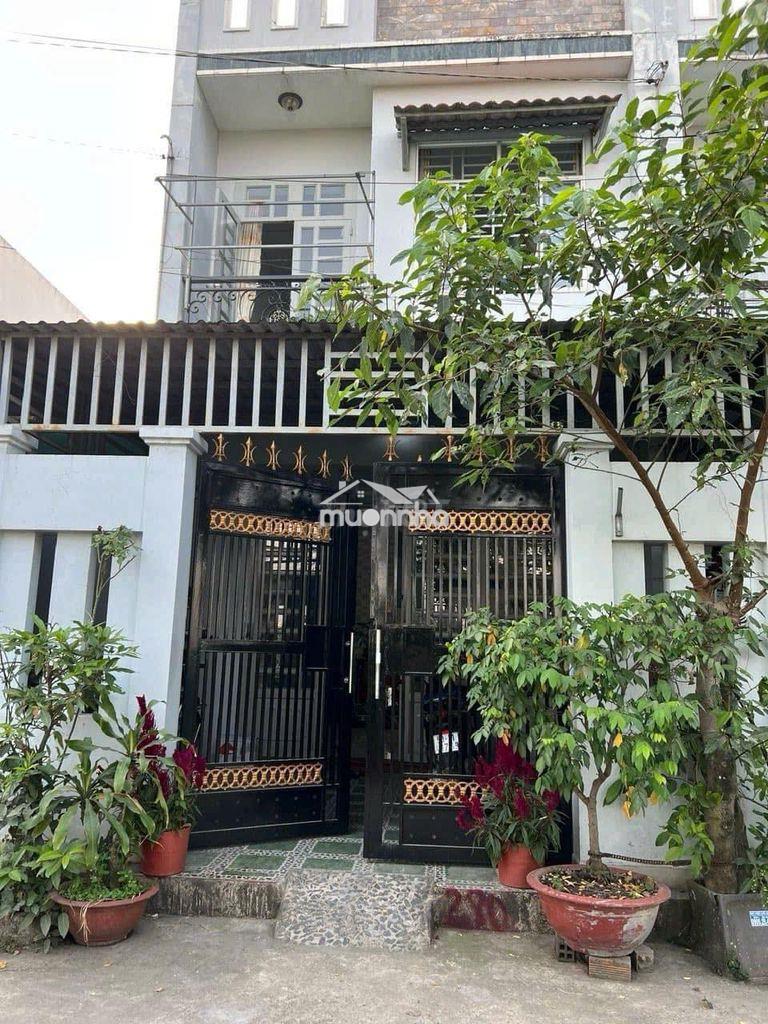 Nhà lầu 5x20 (4pn) đường 6m thông, gần chợ bà điểm, kcn vĩnh lộc a