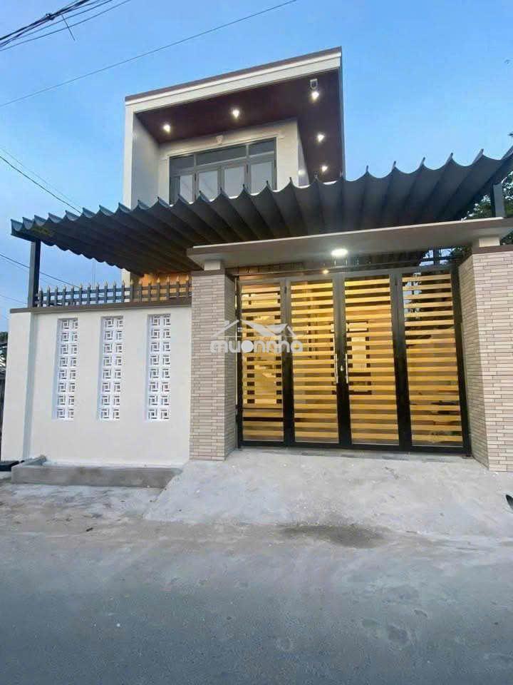 Biệt thự hoàn thiện cực đẹp ngay trung tâm phường