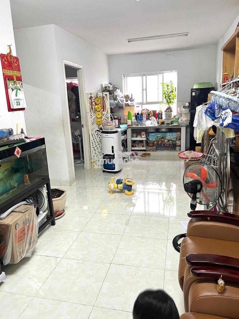 Cần bán gấp căn hộ 2pn , 1toilet (còn thương lượng)