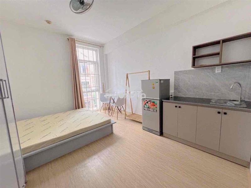 Chính chủ cho thuê căn hộ  bình thạnh ngay hàng xanh