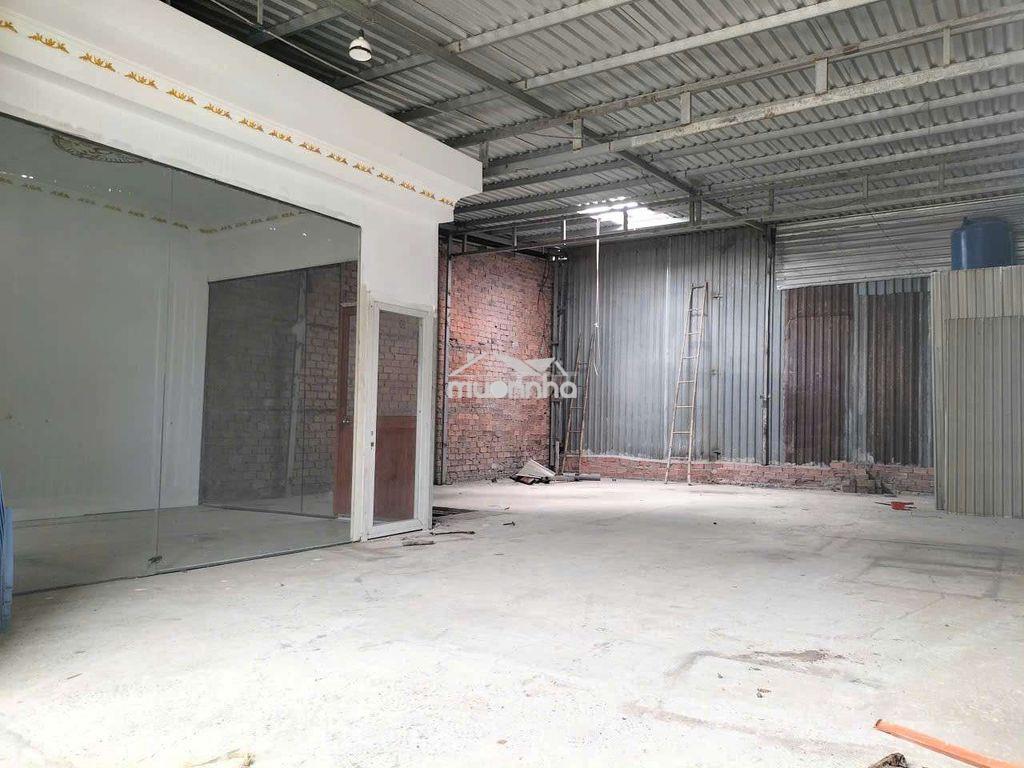 Xưởng 8x20 có văn phòng - 5tr/th - 3
