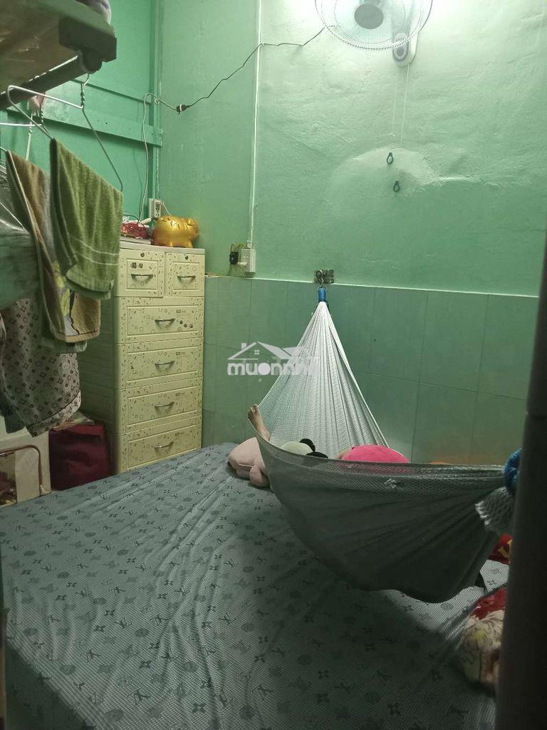 Bán nhà chính chủ hẽm nhánh đường bình đông. dt: 2.9 x14. giá 4ty - 4