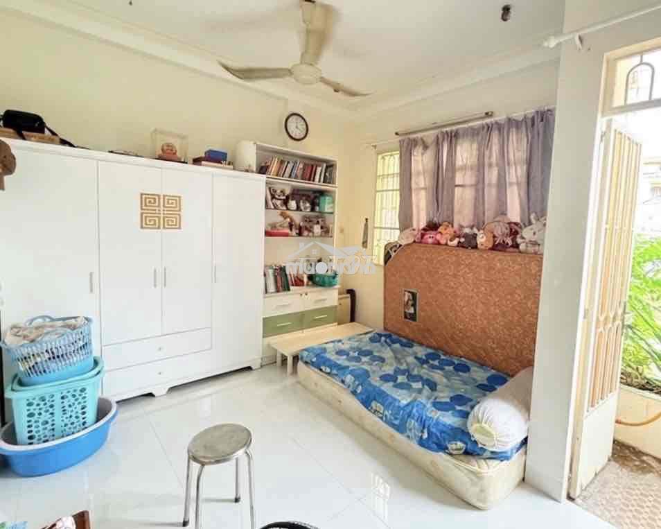 5.9 x 16m - đồng đen - 3 tầng btct - nhà xây tâm huyết - 10.2 tỷ - 3