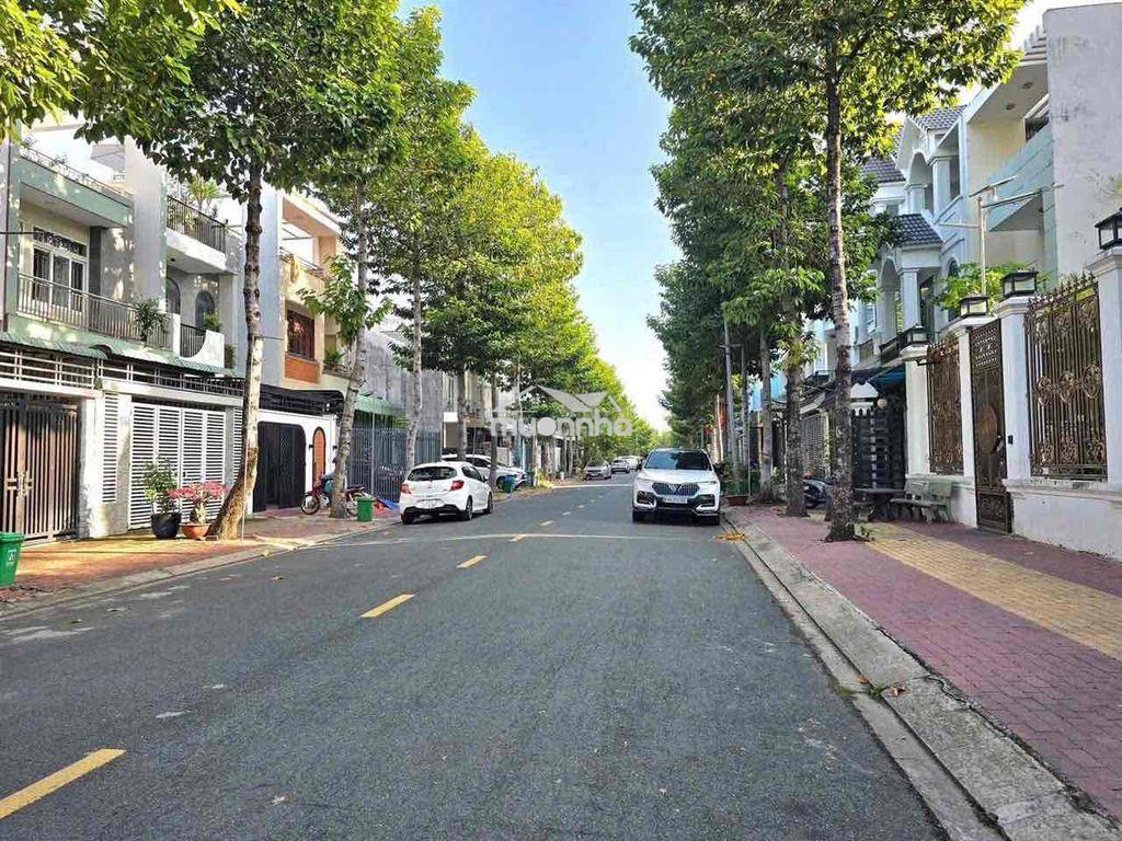 Cho thuê biệt thự kdc hiệp thành3:4phòng ngủ,4wc rộng rãi gần petrusky - 2